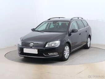 Volkswagen Passat 2011 2.0 TDI Combi