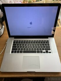 MacBook Pro 15¨ 2010 - 1