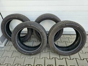 Letní pneu Michelin Primacy 3 215/50 R18