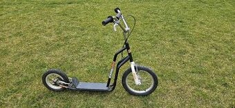 Koloběžka Intrea Giga Rider 300