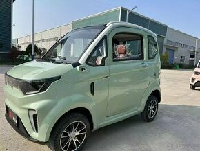 Model X7 od 15 let