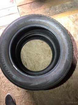 Letni pneu 215/55r16 - 1