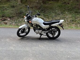 Yamaha YBR 125