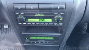 Škoda Octavia Rádio-CD Originál Škoda Symphony
