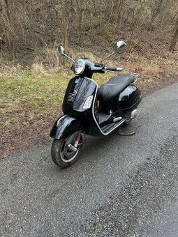 Vespa GTS 125ie - 1
