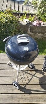 Prodám kotlový gril Weber