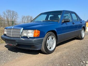 MERCEDES W201 2.6 R6 122KW,MANUAL,KLIMA,BEZ RZI,ALU AMG,TOP