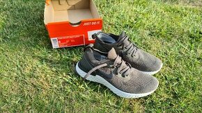 Tenisky vel.36,5 zn. Nike NOVÉ - 1