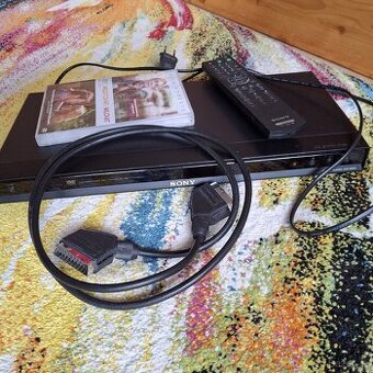 CD a DVD přehrávač SONY dvp ns38