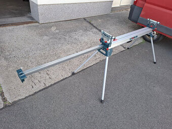 Stůl pro pokosovou pilu Bosch GTA 3800
