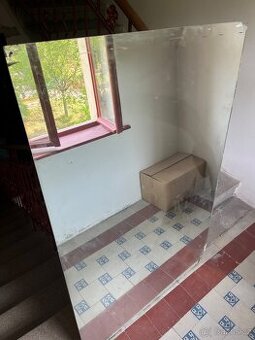 Daruji za odvoz zrcadlo
