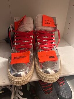 Off white shoes - 1