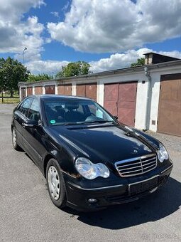 Mercedes C180
