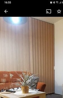 Vertikalní žaluzie