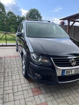 VW Touran cross 2.0 Tdi 7míst 103Kw