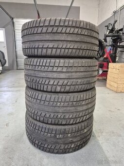 Letní pneu 215/45R16
