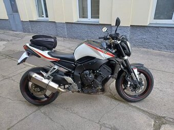 Yamaha fz1 2009