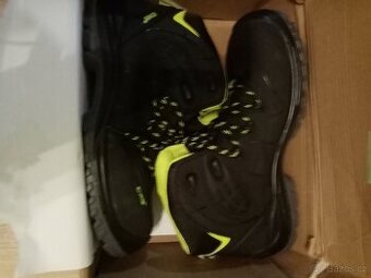 CXS UNIVERSE METEOR S3 vel. 43/9
