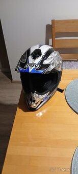 AGV helma