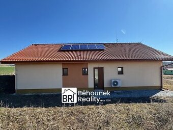 Novostavba nízkonákladového RD 4 KK, nedaleko Orlické přehra