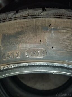 Zimní pneu 245/45r18 Michelin 2ks