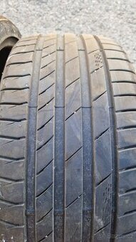 2ks nové pneu 245/35 R20 KUMHO Ecstea PS71