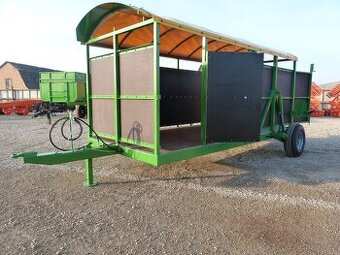 Přepravník zvířat traktorový dobytčák LAUMETRIS - 1