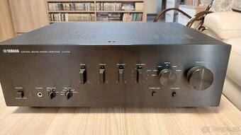 Zesilovač Yamaha A-S 700 černý