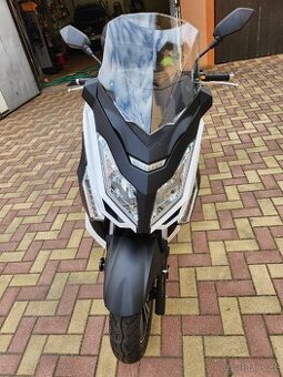 Maxon Optimus CL 125 najeto 690km jako nový