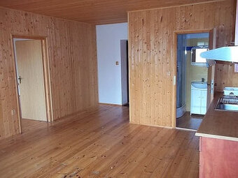 Pronajmu byt 2+kk, 60 m2, KNĚŽNICE u Jičína, JEN PRO 1 OSOBU