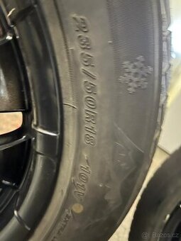 Prodám alu kola+zimní pneumatiky-235/50 R18 (5x114,3)