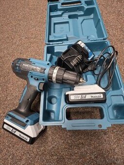 Aku přiklepová vrtačka Makita HP488D(J1)