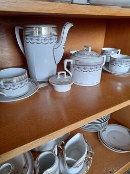 Jídelní souprava . Starožitnost.