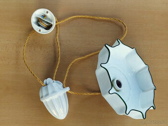 Hezký starý stahovací lustr / stahovačka - zelená linka