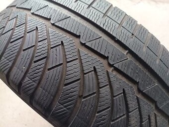 235/55 R17 MICHELIN (4319)