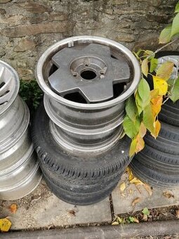 Prodám alu kola 4x108 R14 Borbet byli na Audi 80