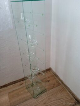 Skleněná vytrínka