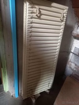 deskové radiátory