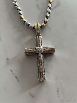 Zlatý kříž královský s diamanty 4,75 karátu náhrdelník 14k