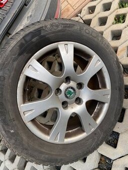 Alu kola 16” 5x112 Škoda a zimní pneu 205/60/R16