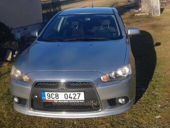 Mitsubishi Lancer 1.5  80 kW  2011