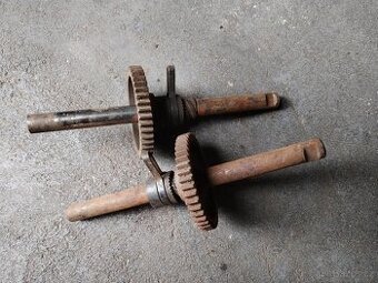 Startovací hřídel pedálů Stadion s11, s22 a Jawetta