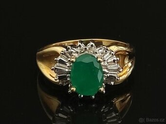 LUXUSNÍ  14 KARÁTOVÝ ZLATÝ DIAMANTOVÝ PRSTEN SE SMARAGDEM