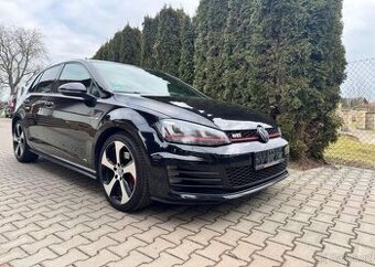 Volkswagen Golf 2,0GTi/162 KW Nový Motor TOP benzín