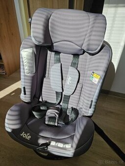 Otočná autosedačka Joie
