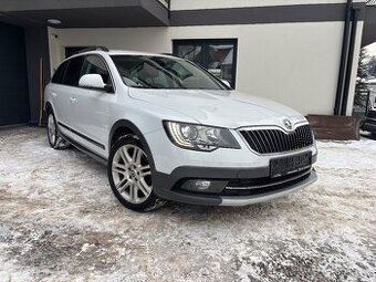 Škoda Superb outdoor 4x4 2.0tdi 125kw dsg navi