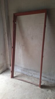 Ocelová zárubeň 900 levá