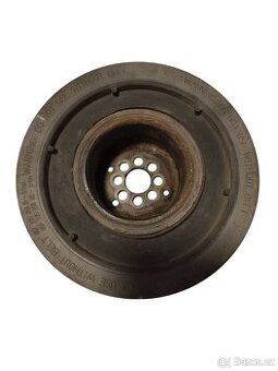 Prodám řemenici klikové hřídele z Audi Q7 4L 3.0 tdi
