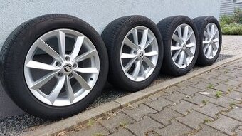Alu kola Škoda Yeti R17 5X112 Scout letní pneu 225/50 R17