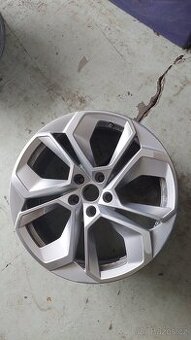 Alu kola Octavia 4 RS ''19''